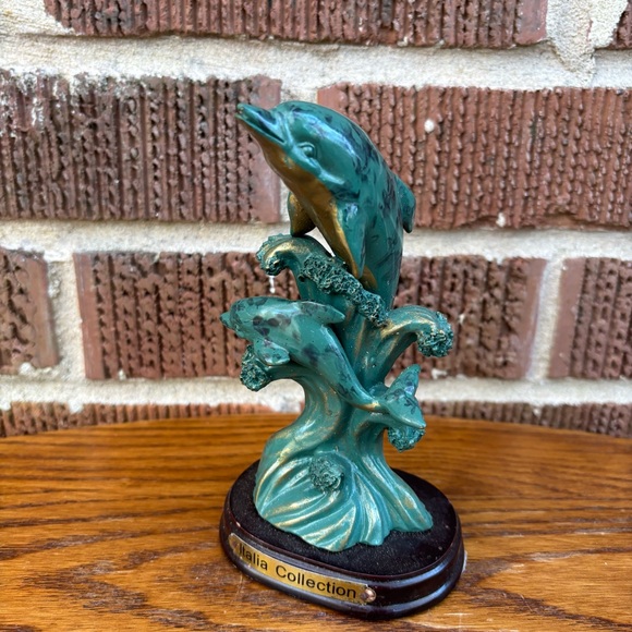 Vintage 70’s Italian Collection Dolphin Figurine Gold Overlay Design Resin - Picture 1 of 6